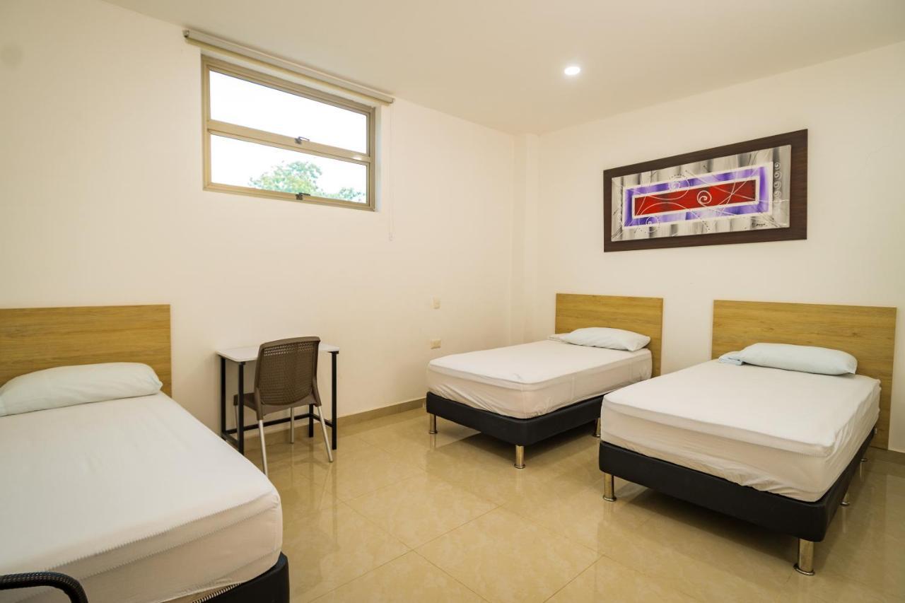 Genesis Hotel 辛塞莱霍 外观 照片