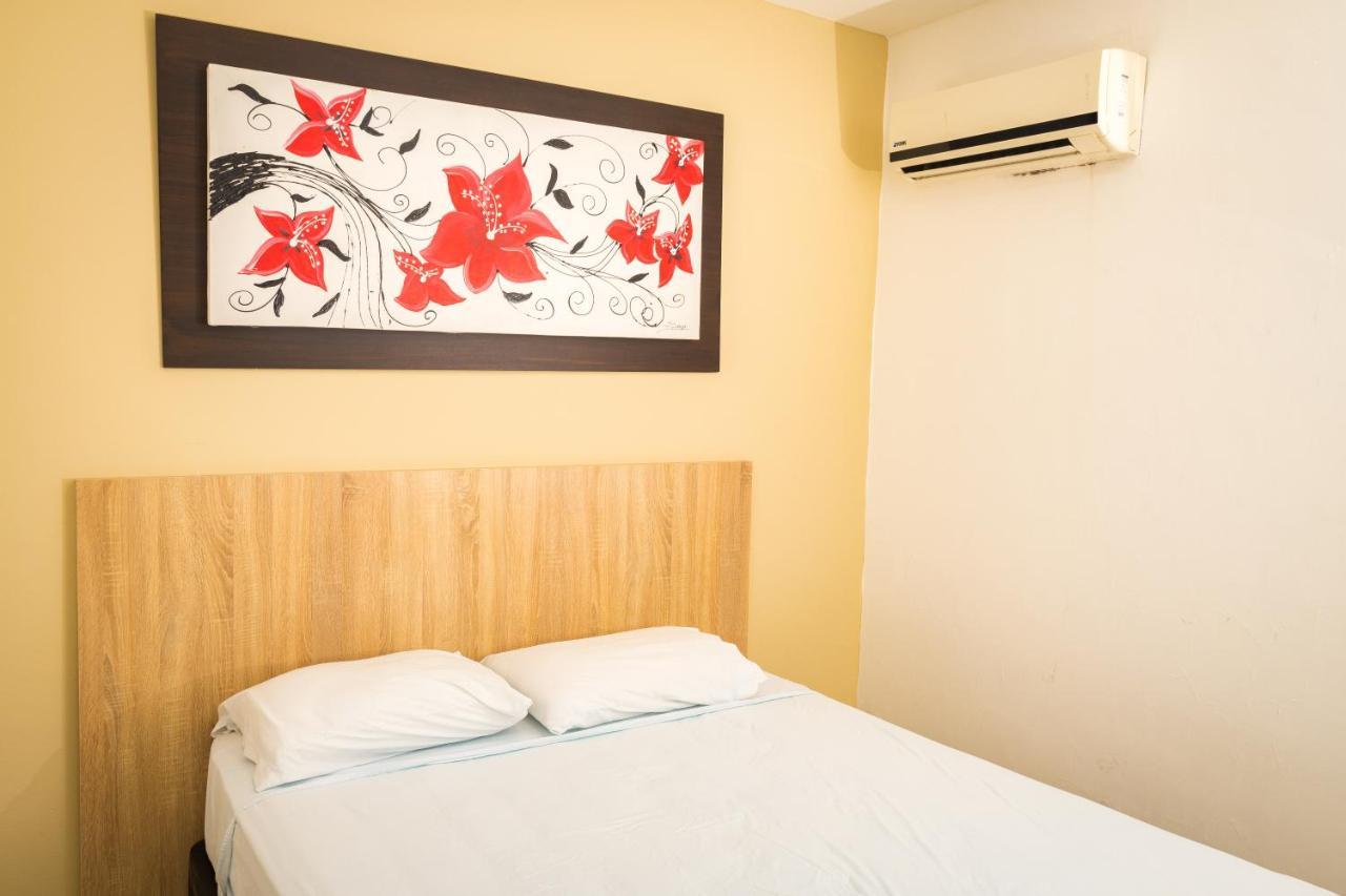 Genesis Hotel 辛塞莱霍 外观 照片
