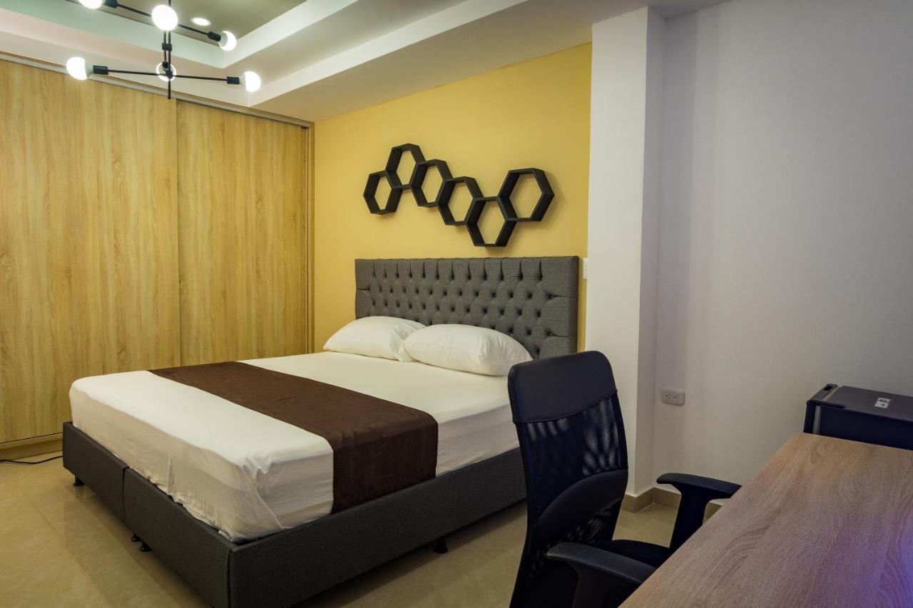 Genesis Hotel 辛塞莱霍 外观 照片