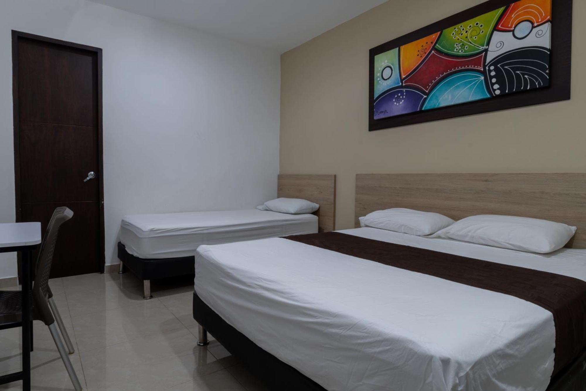 Genesis Hotel 辛塞莱霍 外观 照片