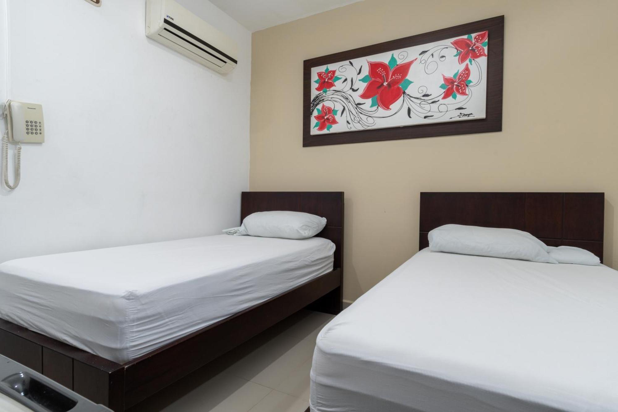 Genesis Hotel 辛塞莱霍 外观 照片