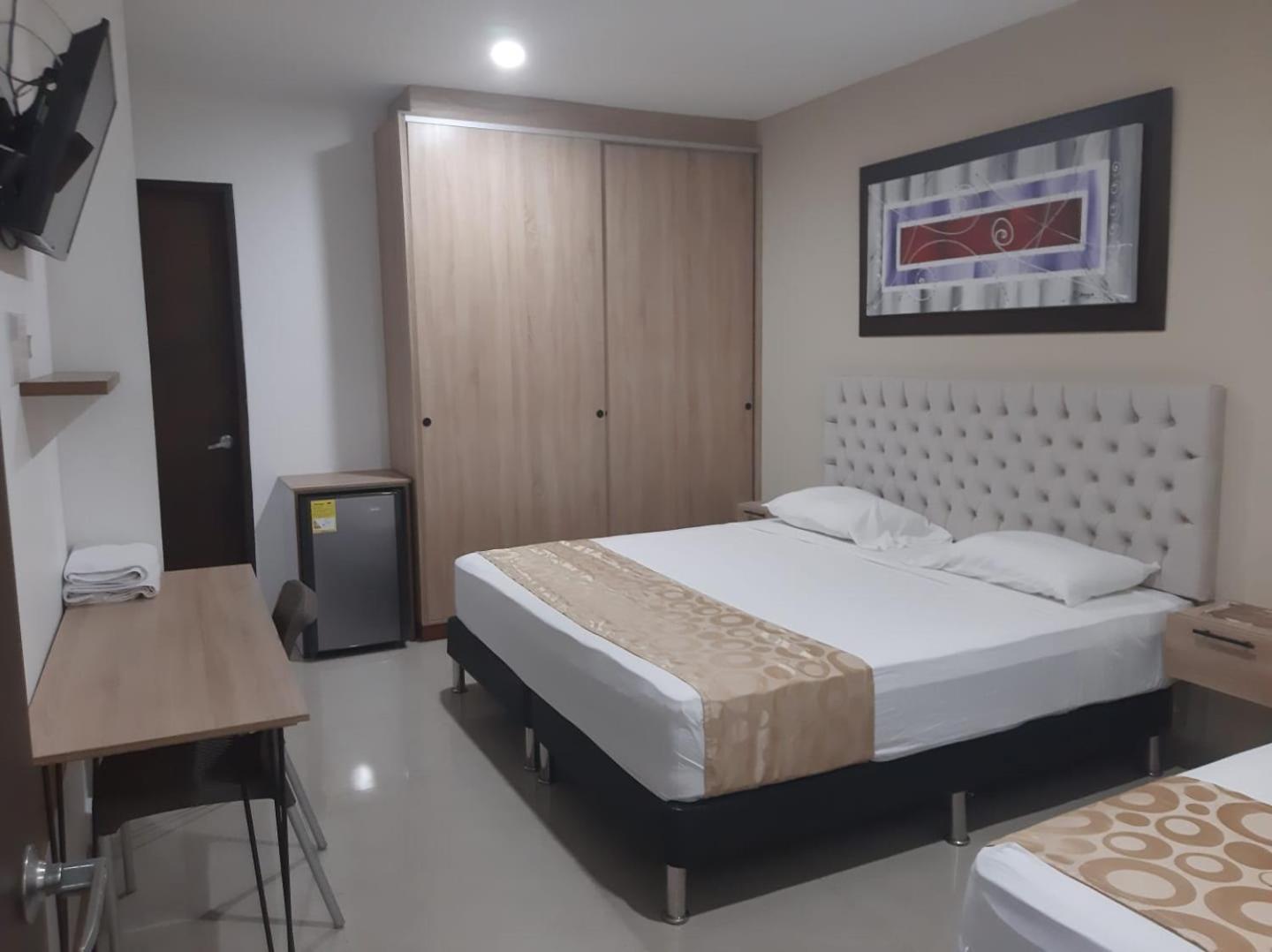 Genesis Hotel 辛塞莱霍 外观 照片